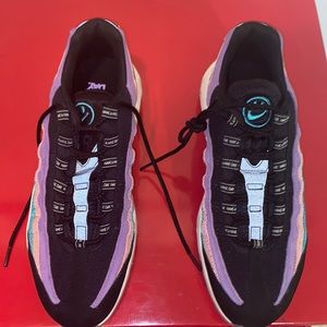 Mens sz 11 Nike Air Max 95 Have A Nike Day nwot never worn